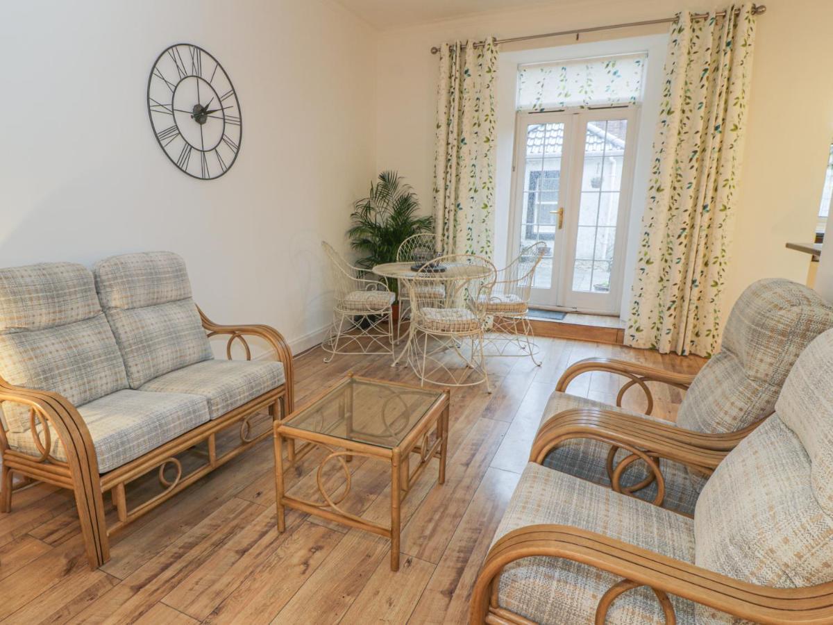 Garden Apartment Ayr Dış mekan fotoğraf